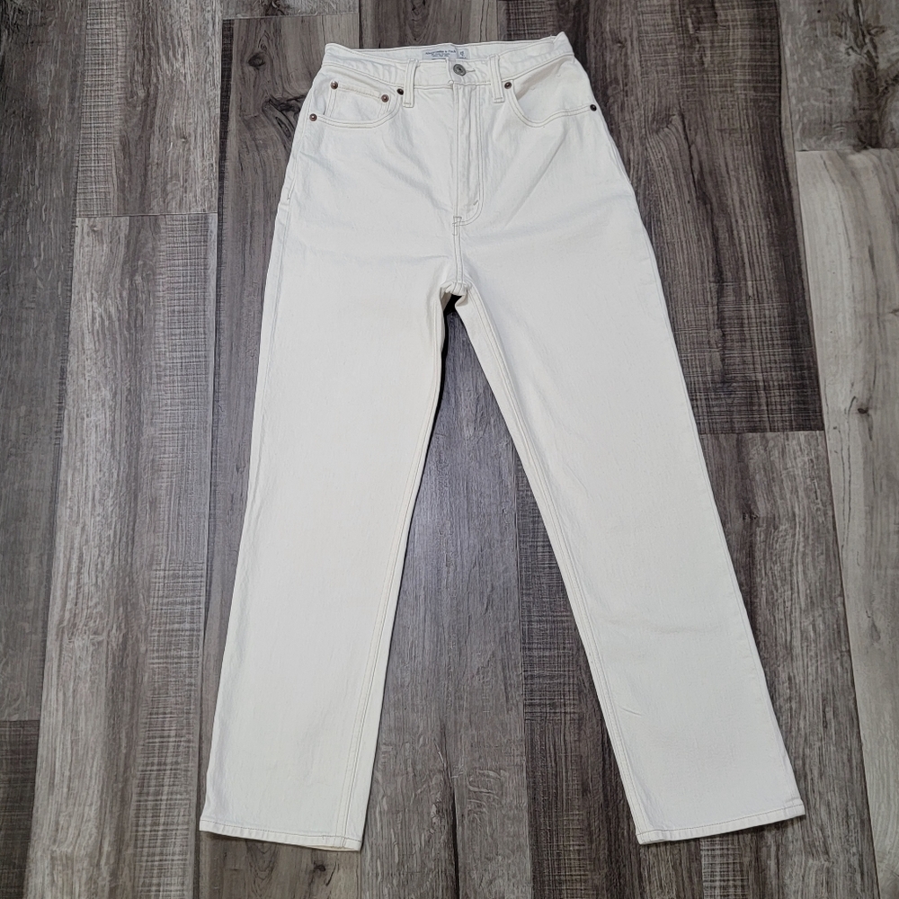 Abercrombie & Fitch Curve Love The Ankle Straight Ultra High Rise Jeans